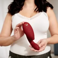 Womanizer DUO Bordeaux 12 Womanizer DUO Bordeaux -Pas Cher SexToys Magasin womanizer duo bordeaux 4